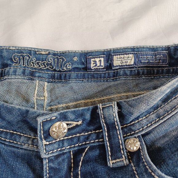 Miss Me Jeans Signature Crop Flap Pockets Bling Sequins Distressed Size 31 - Picture 10 of 14